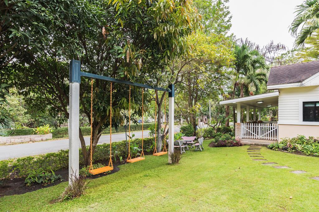 Baan Suan Bonanza By Favstay Pak Chong Extérieur photo